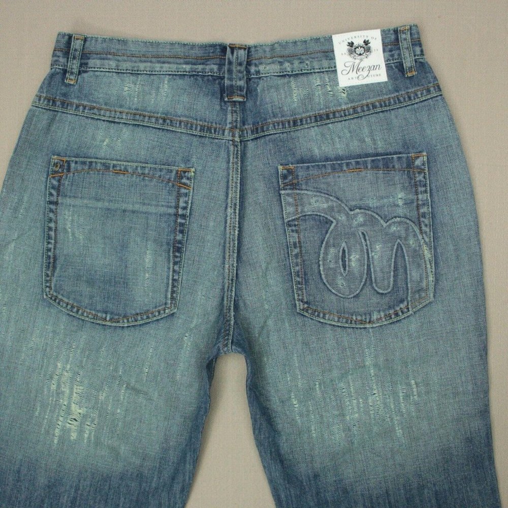 Meezan Art Couture Long Crop Shorts Size 36